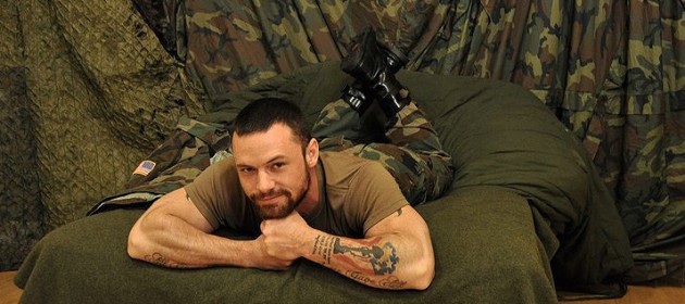 Sergeant-Miles-bottoms-for-Private-Tyler-on-gay-porn-site-All-American-Heroes-0-630x280.jpg